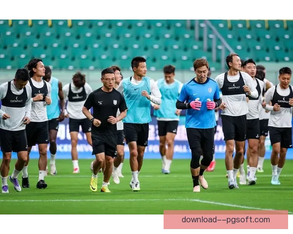 2026赛季中超大连英博三月连续两场比赛战平展现稳定表现